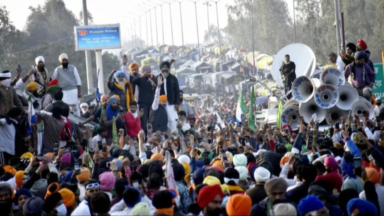 Image showcasing the farmers protest in Delhi