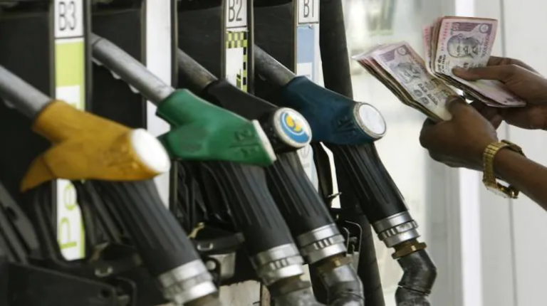 Petrol diesel price cut by ₹2/litre all over India Image showing petrol and diesel pipe in petrol pump