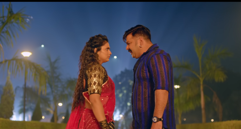 Pawan Singh and Aastha Singh in Dil Leke Bhag Jaibe, a Bhojpuri hit song crossing 16 million views on YouTube.