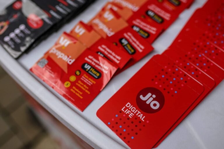 Jio's Power-Packed Plan: Just ₹276 Monthly for 2.5GB/Day, Unlimited 5G & Free OTT!