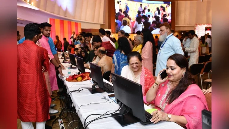 Stock market experts share Samvat 2082 investment tips for Diwali 2025 Muhurat Trading — covering stocks, gold, IPOs, and mutual funds.