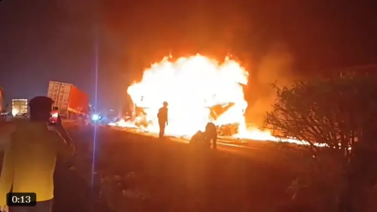 9 Killed, 21 Injured as Sleeper Bus Catches Fire After Deadly Collision in Karnataka’s Chitradurga