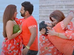 Bhojpuri Video: Pawan Singh Turns Up the Romance With Kajal Raghwani, Viral Song Takes Over the Internet