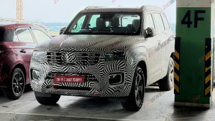 Mahindra Scorpio N Facelift Spotted: Bigger Touchscreen, Digital Cluster Coming Soon